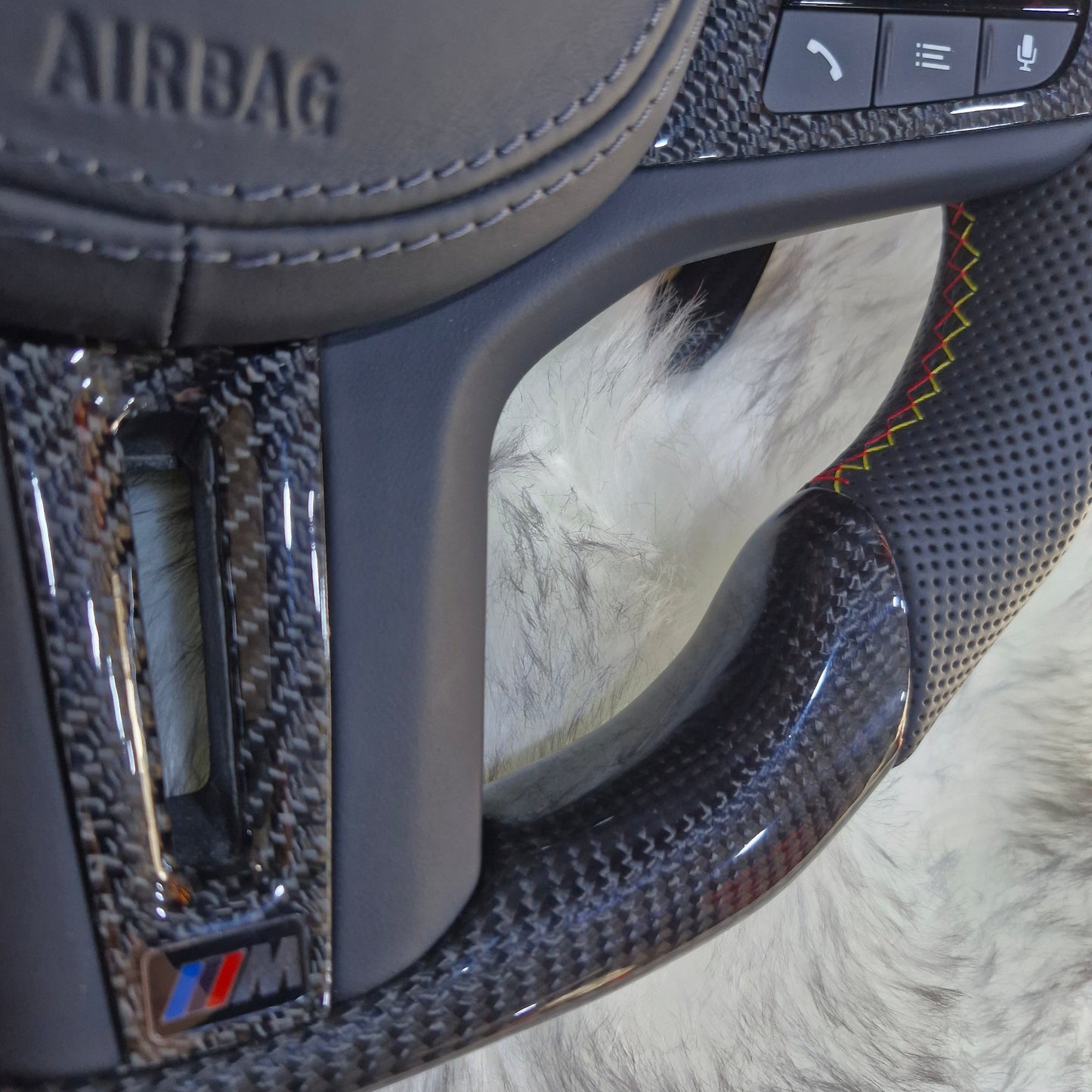 Customized black,red,yellow Trim and Paddle Shifters Carbon Fiber Steering Wheel For BMW G Series