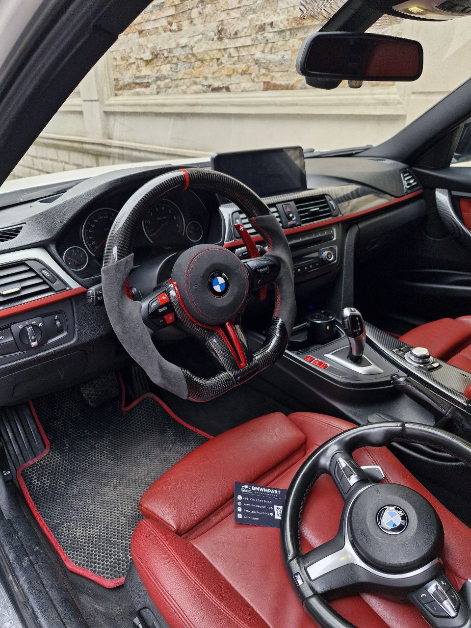 Carbon Fiber with Alcantara Red Carbon Trim Steering wheel For BMW F Series in car