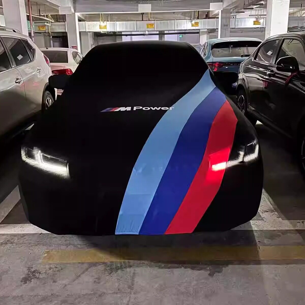 Suitable for BMW 525li car livery M2M6 cover 5 series 7 series 530li 8 series M3 series 320 sunscreen X5X3
