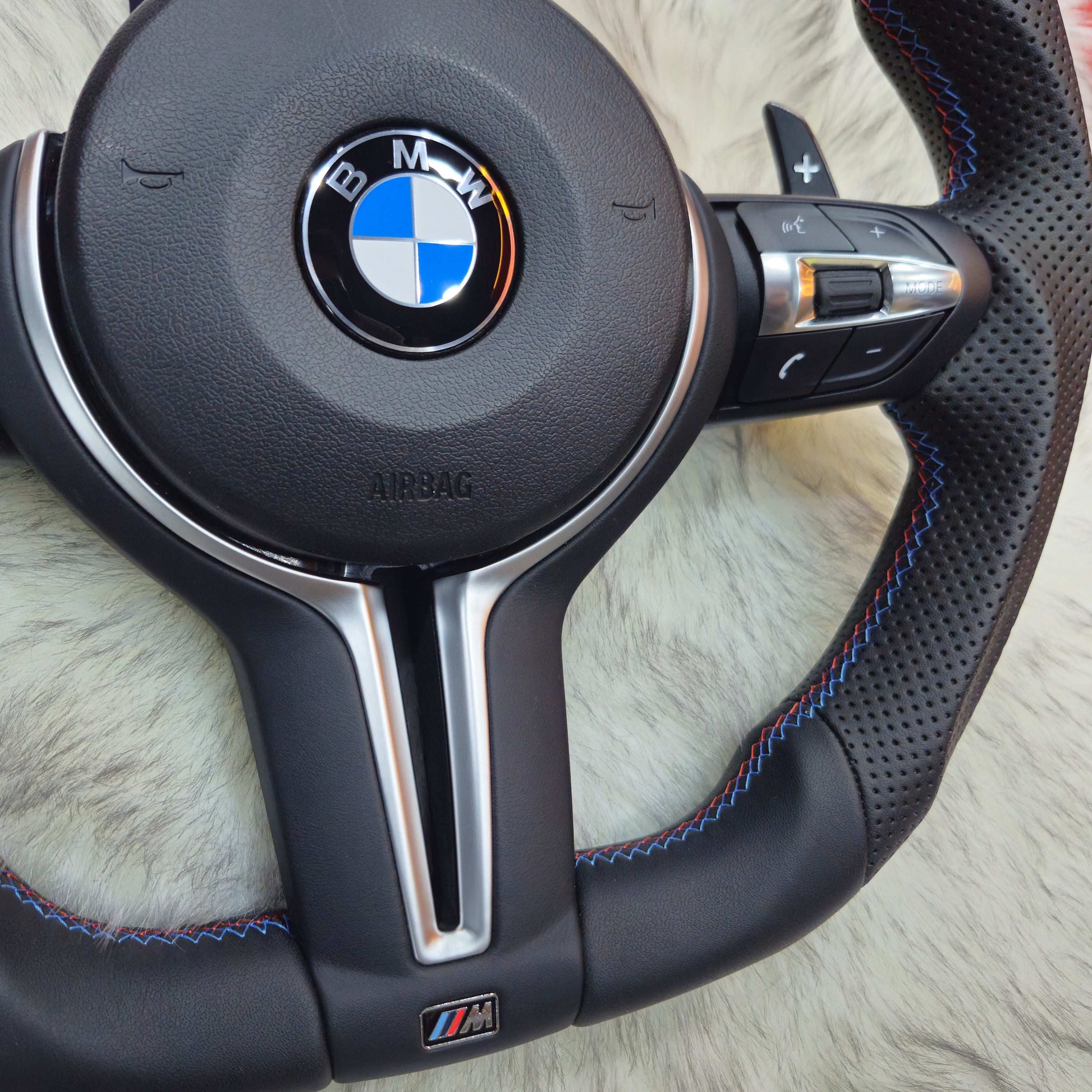 Perforated Nappa Leather with Silver Trim for BMW F Series bottom right side